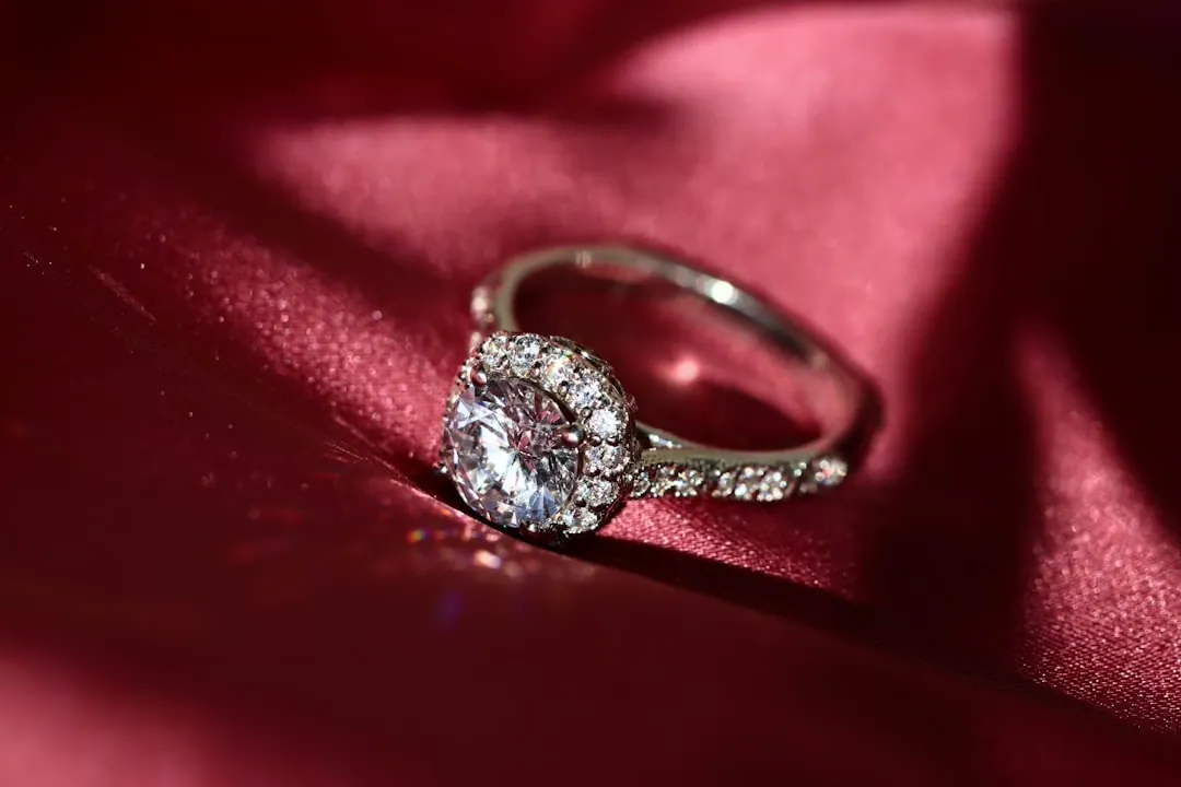 Die Eleganz von Diamantohrringen